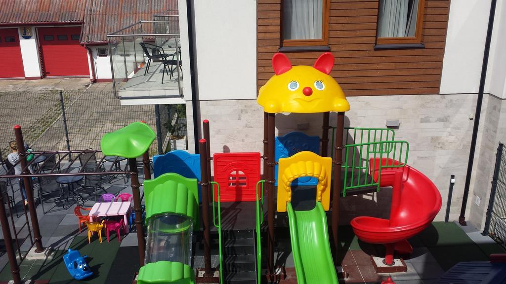 Marina Jastarnia Apartamenty W Budynku Z Basenem Dış mekan fotoğraf