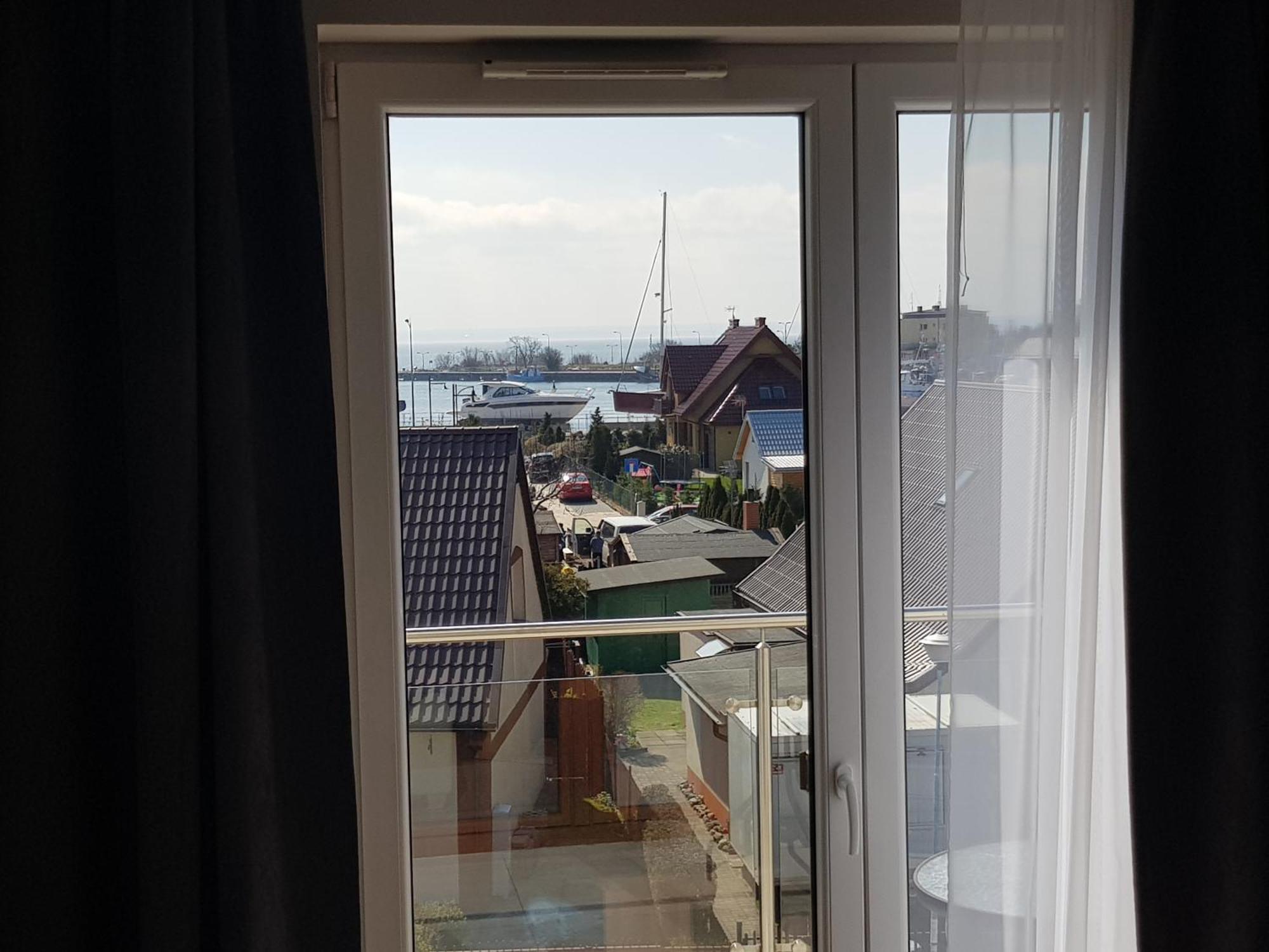 Marina Jastarnia Apartamenty W Budynku Z Basenem Oda fotoğraf